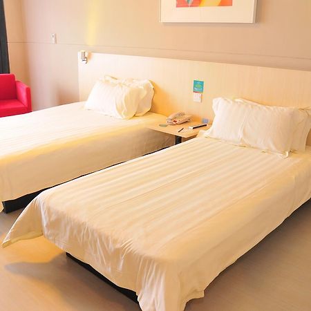 Jinjiang Inn Sanya Jiefang Road Eksteriør billede